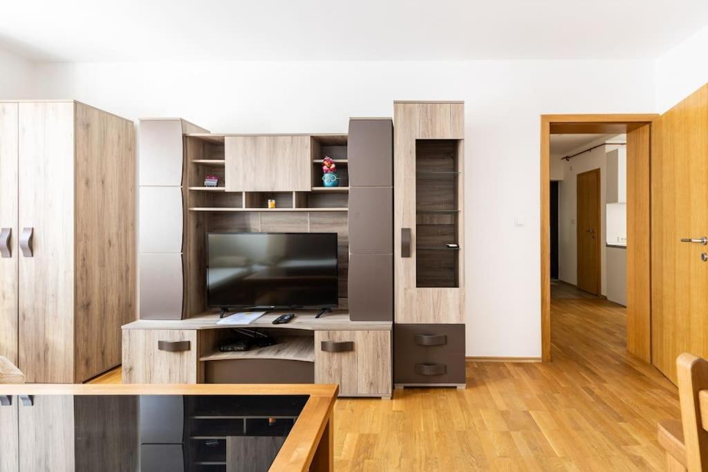 Apartman Dino Saraievo Exterior foto