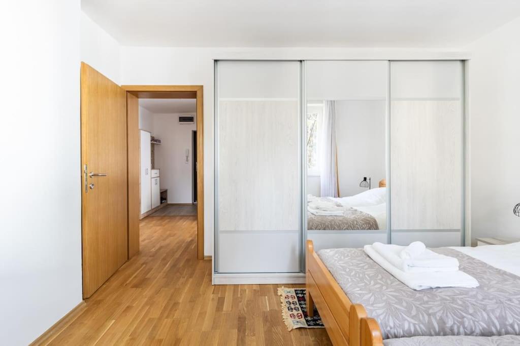 Apartman Dino Saraievo Exterior foto