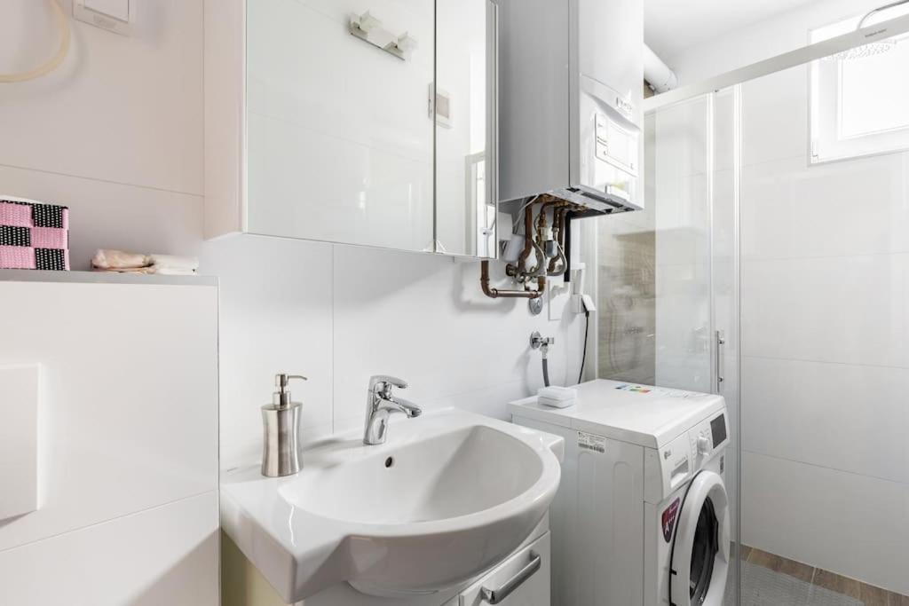 Apartman Dino Saraievo Exterior foto